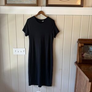 Able Black Short-Sleeve Maxi T-Shirt Dress, Size Large